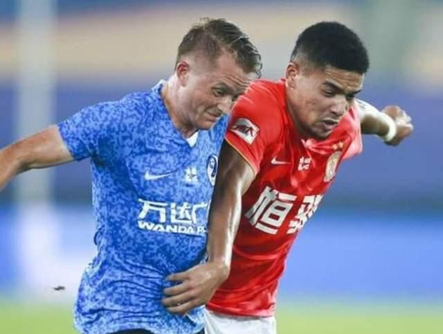 费耶诺德内部会议纪要流出——加时末段再遭质疑，中超使命明确，心理建设被强调的简单介绍